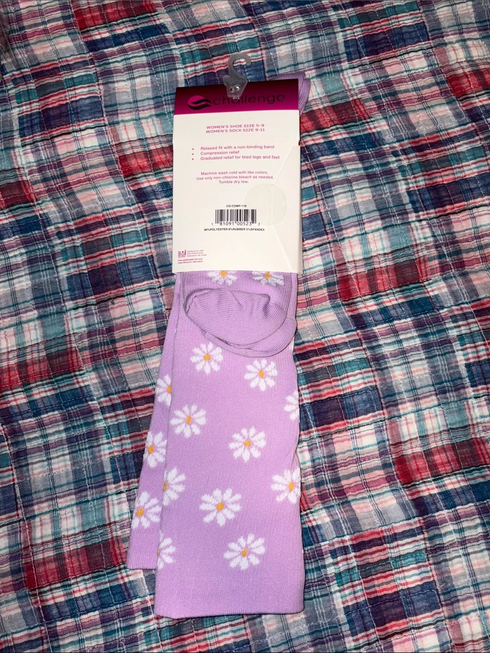 Compression Lavender Knee-High Socks with White Daisy Print